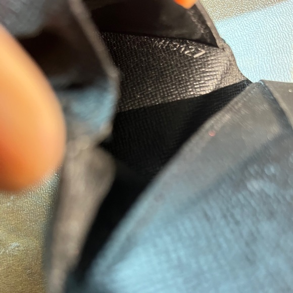 Louis Vuitton Men’s Pocket Organizer Wallet - Picture 3 of 6